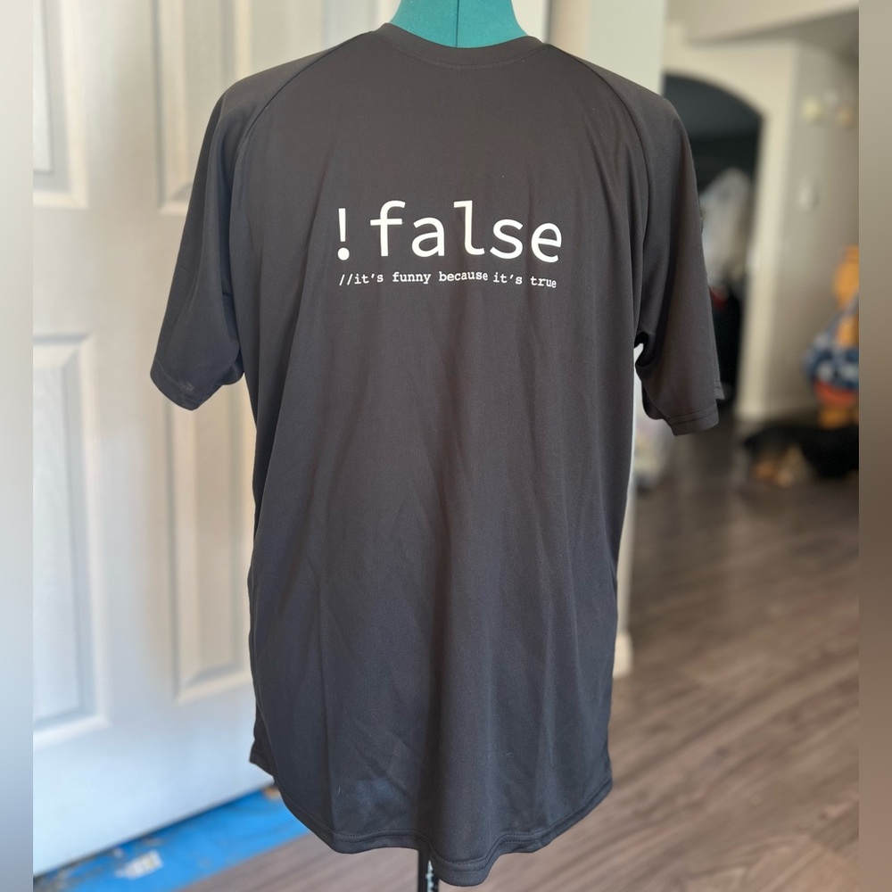 NWT nerd humor raglan shirt - !false